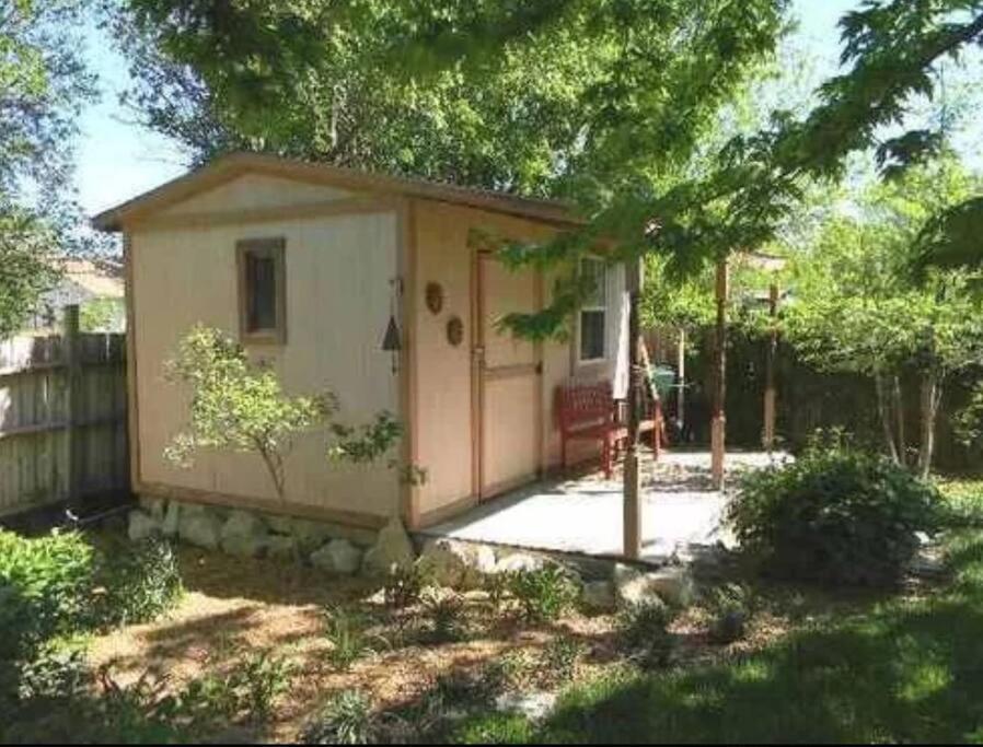 Wow! Spacious Retreat & Amazing Yard 2400+4Bd/3Bth Ουιτσιτά Εξωτερικό φωτογραφία